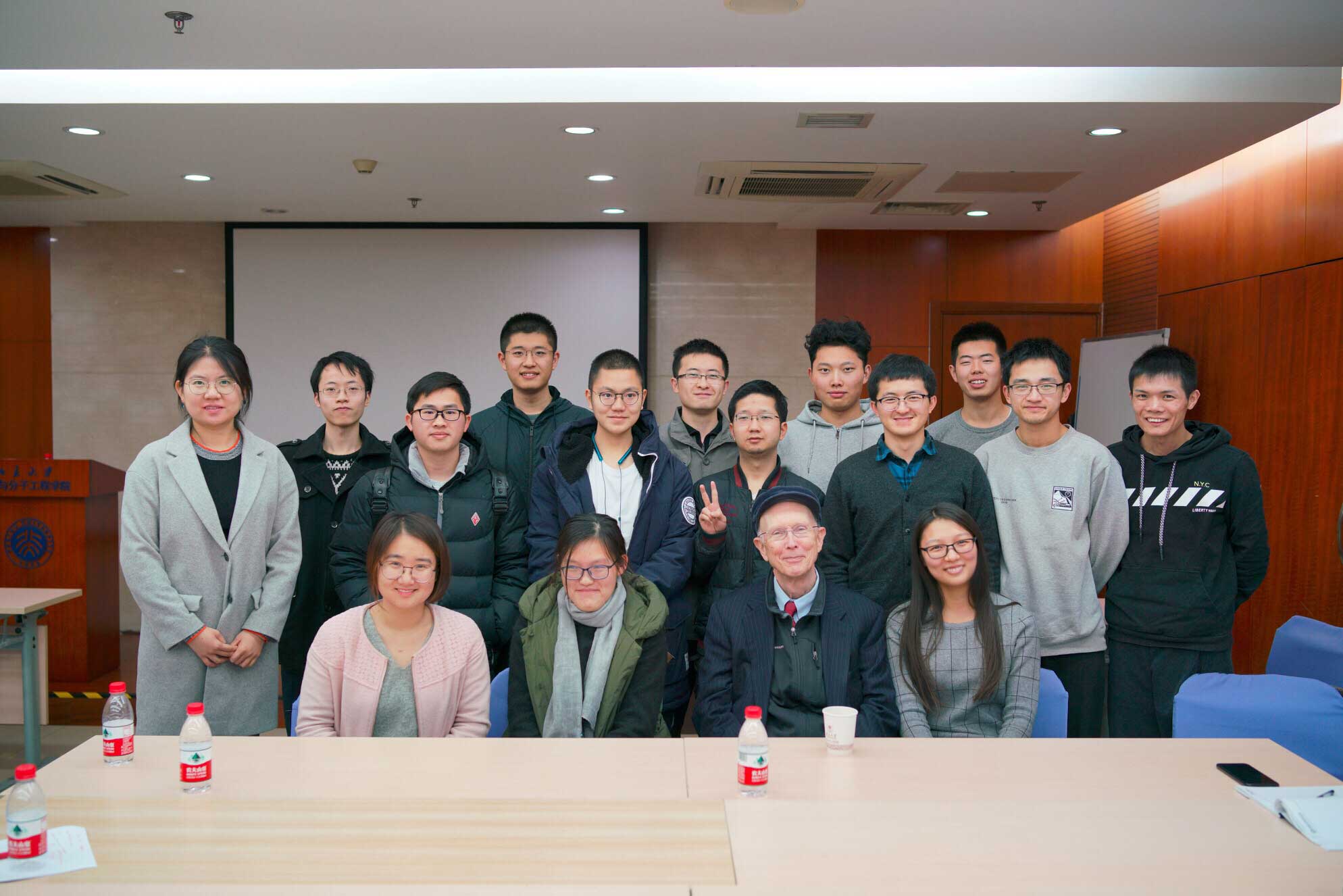 与George Whitesides教授圆桌讨论